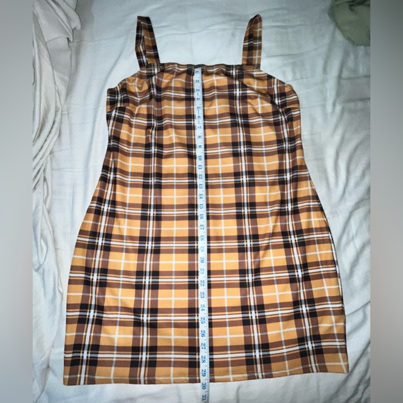 Plaid Bodycon Mini Dress - Picture 6 of 7